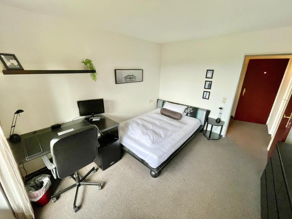 Hotel Pension Linz Bühl Eksteriør bilde
